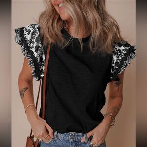 Contrast Flutter Sleeve Top